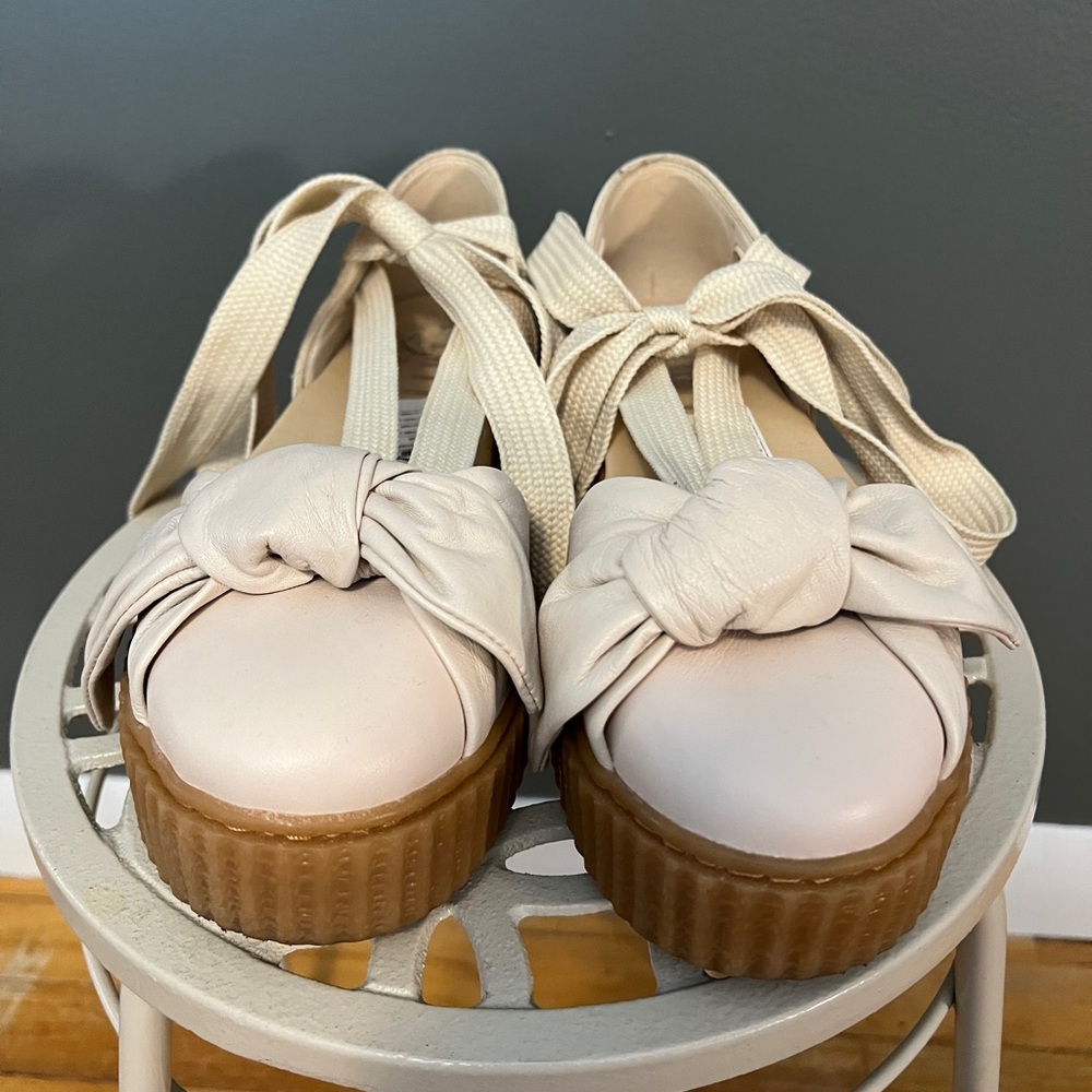 Fenty puma bow creeper sandles size 8